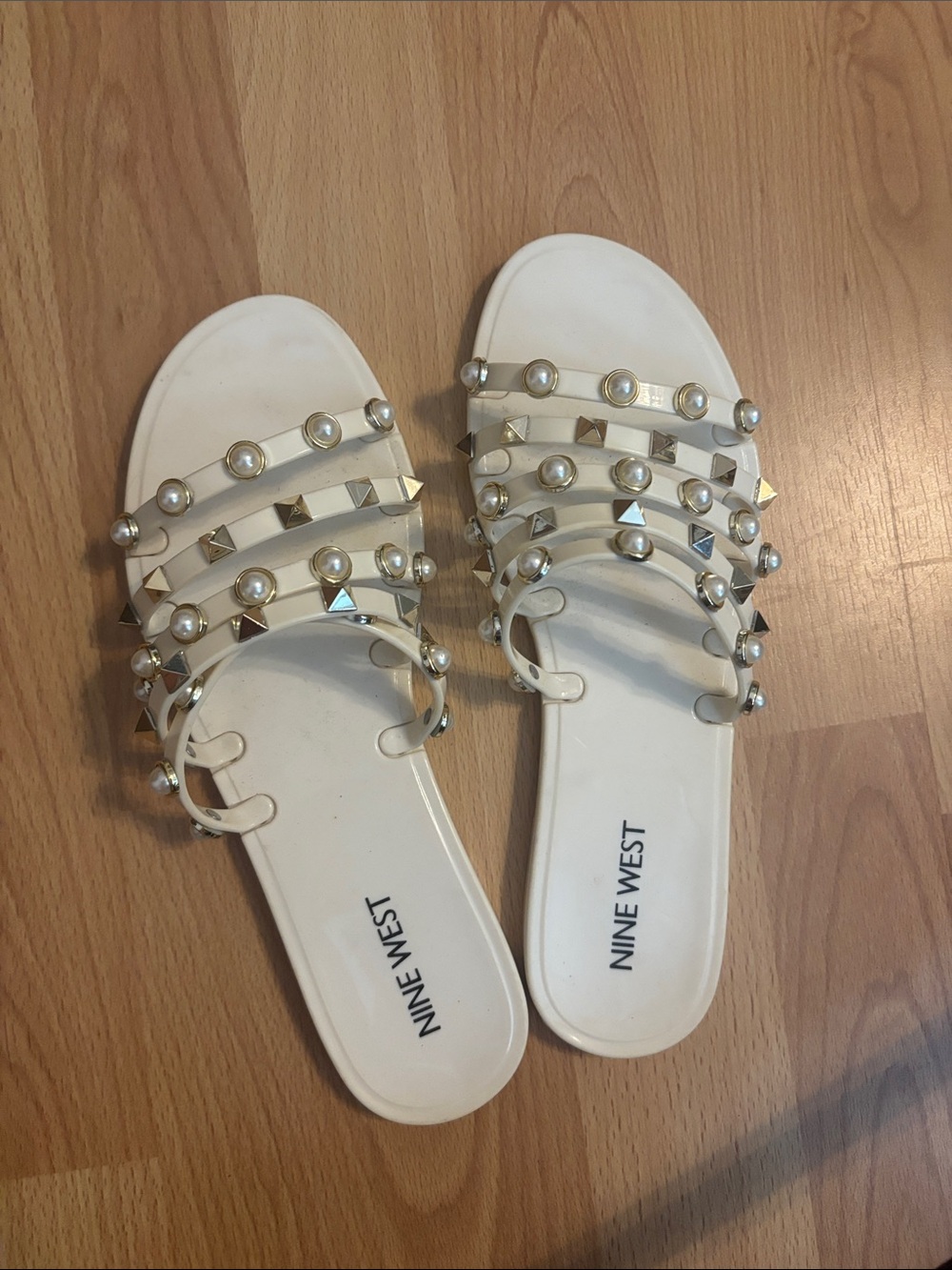 Nine West jellies size 7 worn once